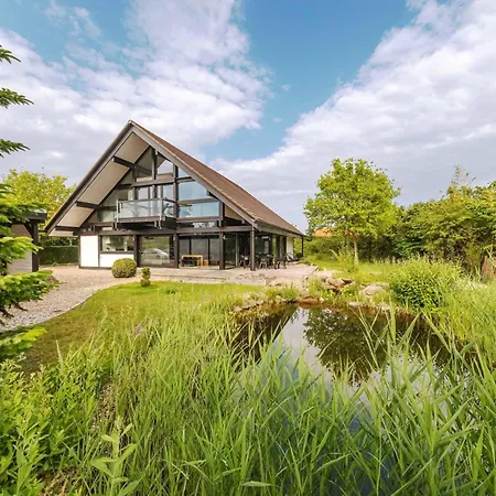Huf Haus - Moderne Trifft Handwerkskunst 펜션 바렌